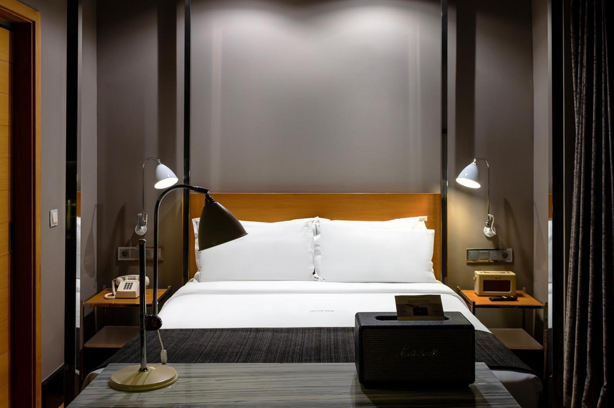 Browns Downtown Hotel Lisboa Екстериор снимка